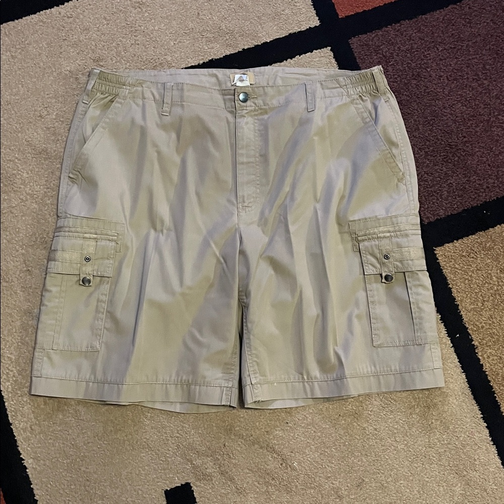 🍂Haband Khaki multiple pocket men’s shorts
